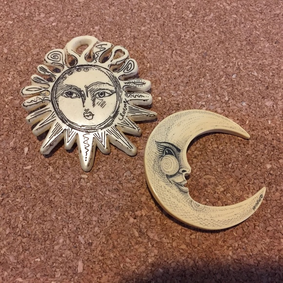 Sun and Moon Pins - Picture 15 of 16